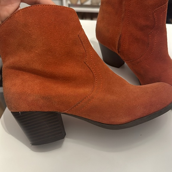 Lucky Brand suede booties - Picture 2 of 10